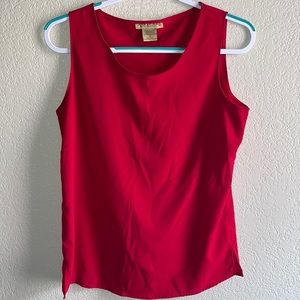 Red Sleeveless Top